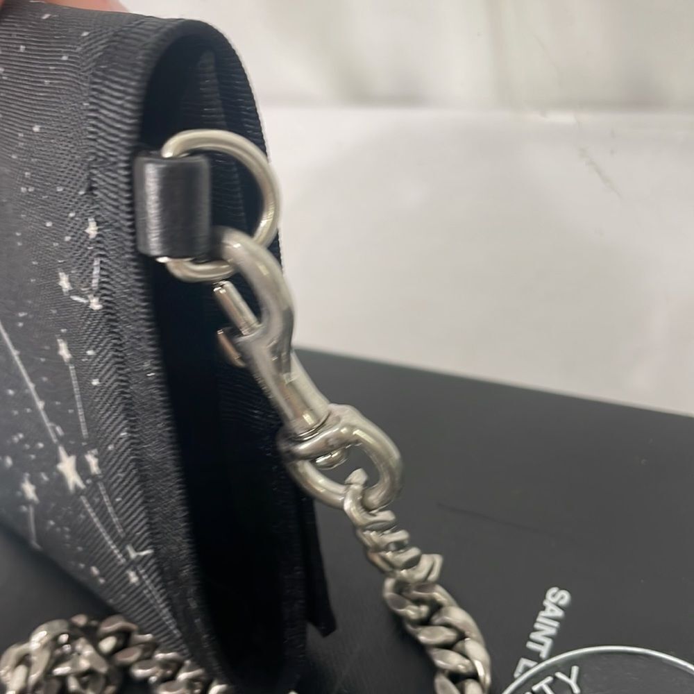 Yves Saint Laurent Black Stars Wallet With Chain and Box - Picture 5 of 8
